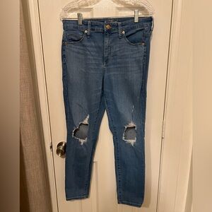 Universal Thread Jeans